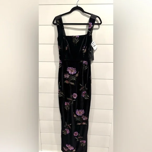 NWT Elliatt black sequin floral velvet Cljo gown - Picture 5 of 12